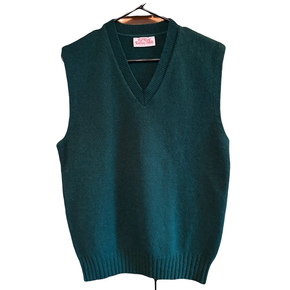 Fall River Knitting Mills Classic Men's V-Neck Sweater Vest in Dark green